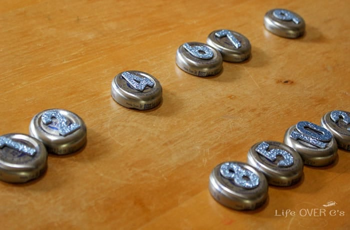 5 fun games for bottle caps! Save your bottle caps from the recycling bin and use them for these fun games! 