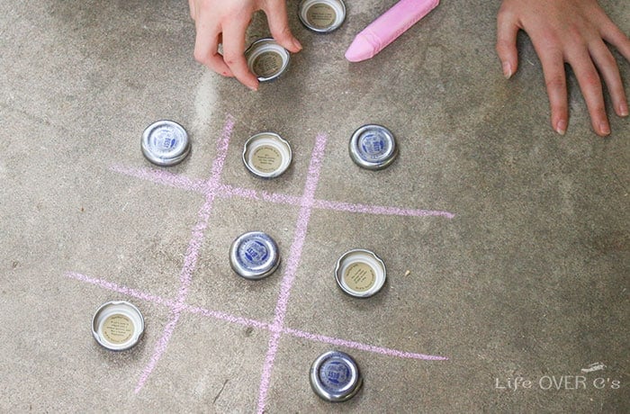 5 fun games for bottle caps! Save your bottle caps from the recycling bin and use them for these fun games! 