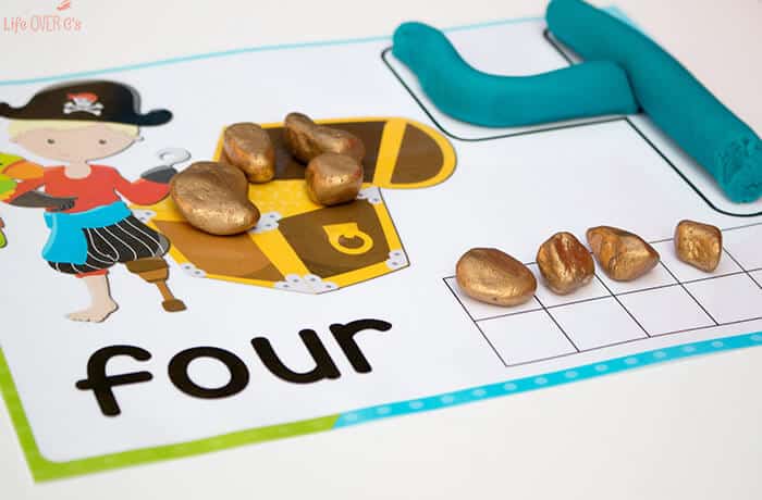 free-pirate-play-dough-mats-for-numbers-11-20