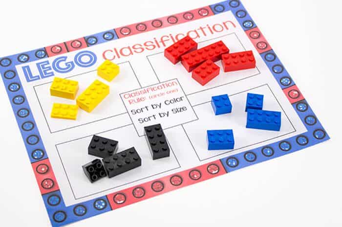 free printable lego classification pages! learn about venn diagrams and classifying by multiple characteristics with these simple lego printables.