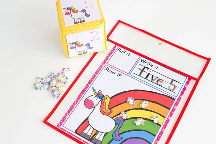 unicorn counting game for preschool math centers