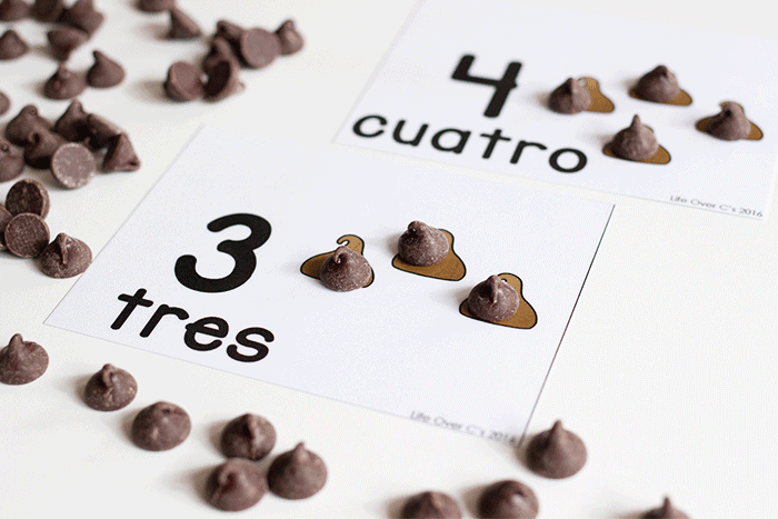Free Printable Chocolate Chip Counting Cards For Preschool 10 spanish version of the chocolate chip counting cards.