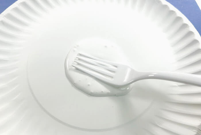 Snowflake Fork Painting Craft for Kids 17 fork painted snowflake 3